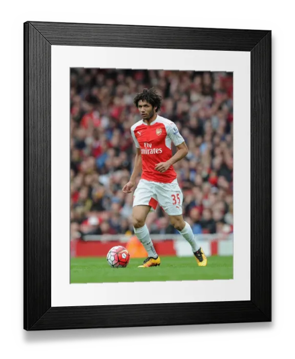 Framed Print : Mohamed Elneny: Arsenal's Midfield Powerhouse vs. Watford, Premier League 2015-16
