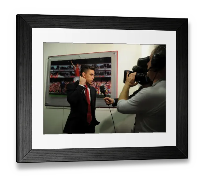 Framed Print : Arsenal's Gabriel Prepared for Arsenal vs. Watford Clash (April 2016)
