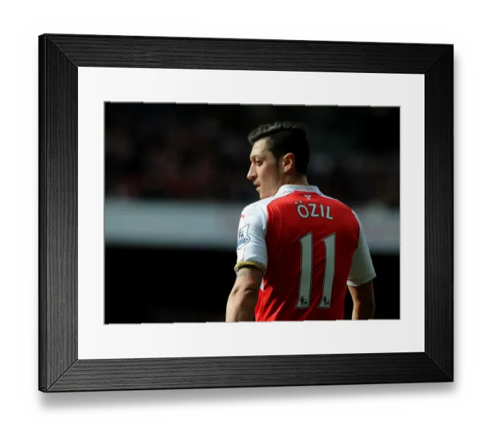 Framed Print : Mesut Ozil in Action: Arsenal vs. Watford, Premier League 2015-16 Framed Print : Mesut Ozil in Action: Arsenal vs. Watford, Premier League 2015-16