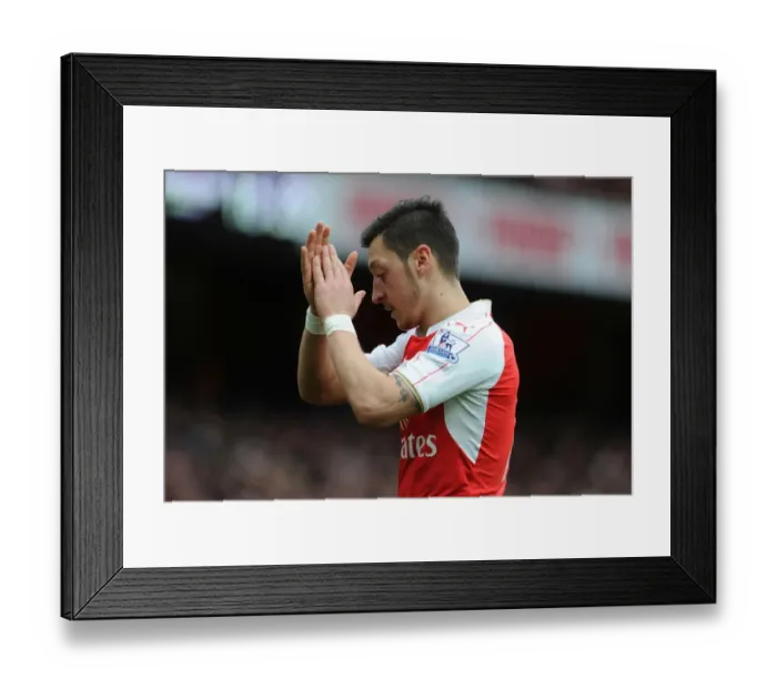 Framed Print : Mesut Ozil in Action: Arsenal vs. Watford, Premier League 2015-16