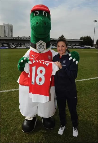 Jodie Taylor (Arsenal Ladies) with Gunner. Arsenal Ladies 2: 2 Notts County Ladies