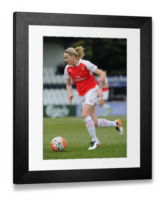 Framed Print : Arsenal's Kelly Smith Secures FA Cup Victory with Dramatic Penalty Kick