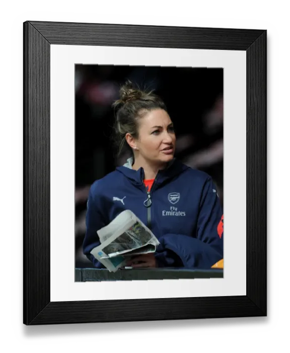 Framed Print : Jodie Taylor's Debut: Arsenal Ladies Advance to FA Cup Semis with Penalty Win over Notts County Ladies