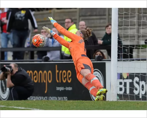Arsenal's Sari van Veenendaal Saves Penalty in FA Cup Quarterfinals Shootout: Arsenal Ladies 2-2 Notts County Ladies