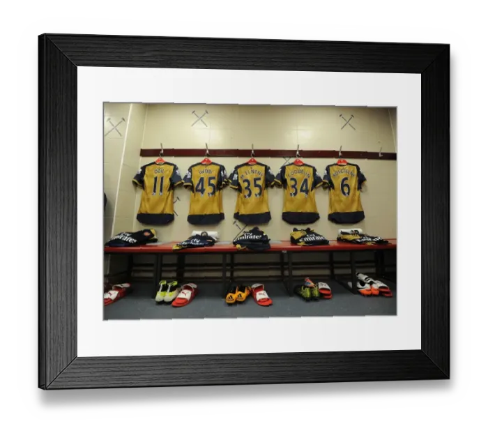 Framed Print : Arsenal Away Kit Prepared for West Ham Showdown in Premier League (2015-16) Framed Print : Arsenal Away Kit Prepared for West Ham Showdown in Premier League (2015-16)