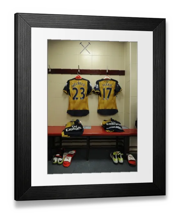 Framed Print : Arsenal Away Kit Prepared: West Ham United vs Arsenal, Premier League 2015-16