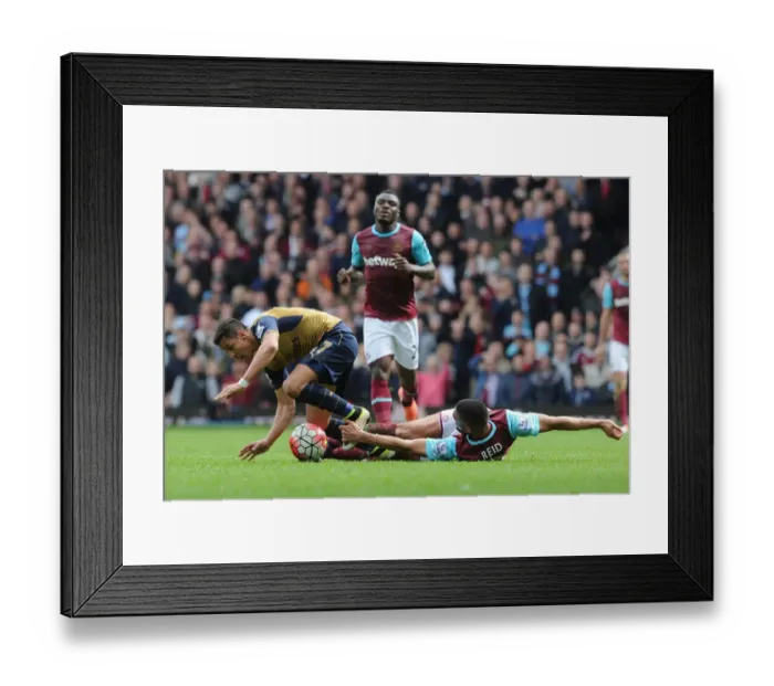 Framed Print : Clash at The Boleyn Ground: Alexis Sanchez vs. Winston Reid - West Ham United vs. Arsenal, Premier League 2015-16