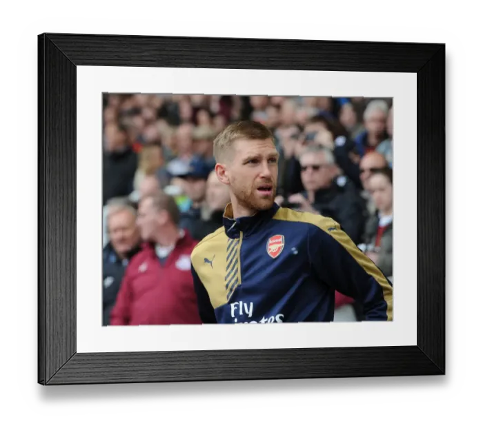 Framed Print : Per Mertesacker: Arsenal's Focused Captain Before West Ham United Clash, Premier League 2015-16