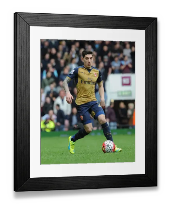 Framed Print : Hector Bellerin in Action: Premier League 2015-16 - Arsenal vs. West Ham United