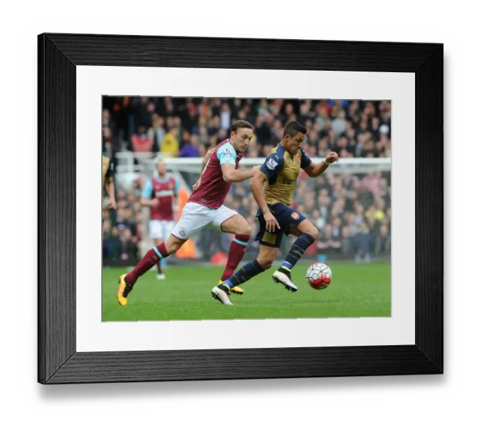 Framed Print : West Ham United v Arsenal - Premier League Framed Print : West Ham United v Arsenal - Premier League