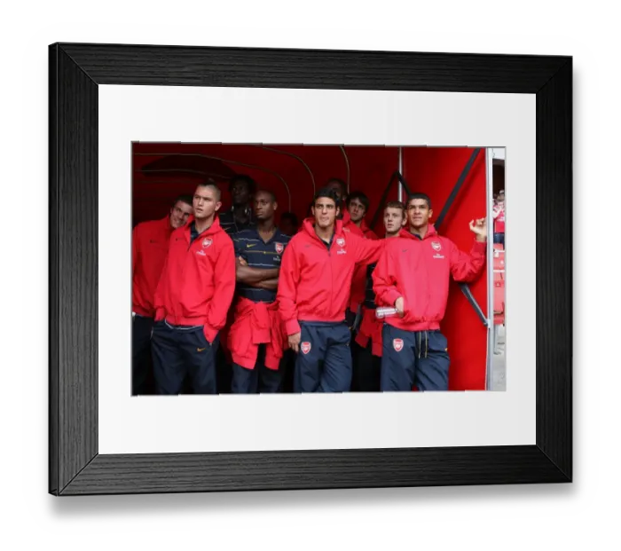 Framed Print : Henri Lansbury Framed Print : Henri Lansbury