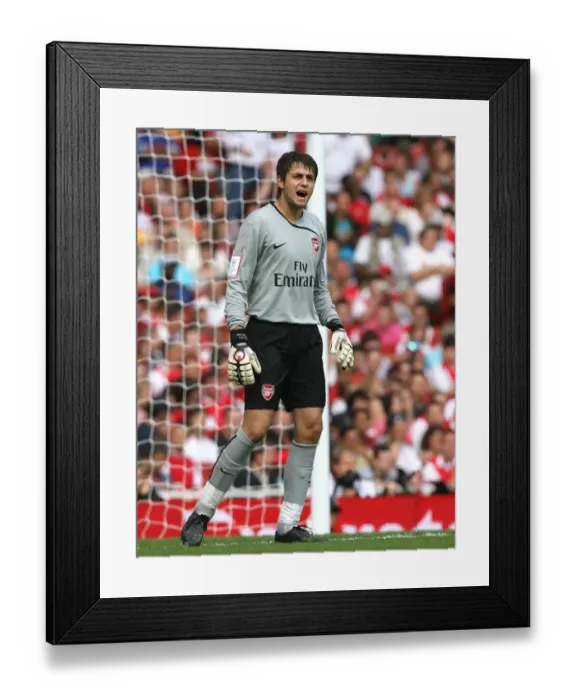 Framed Print : Lukasz Fabianski's Unforgettable Heroics: Arsenal vs Juventus at the Emirates Cup (1-0), 2008