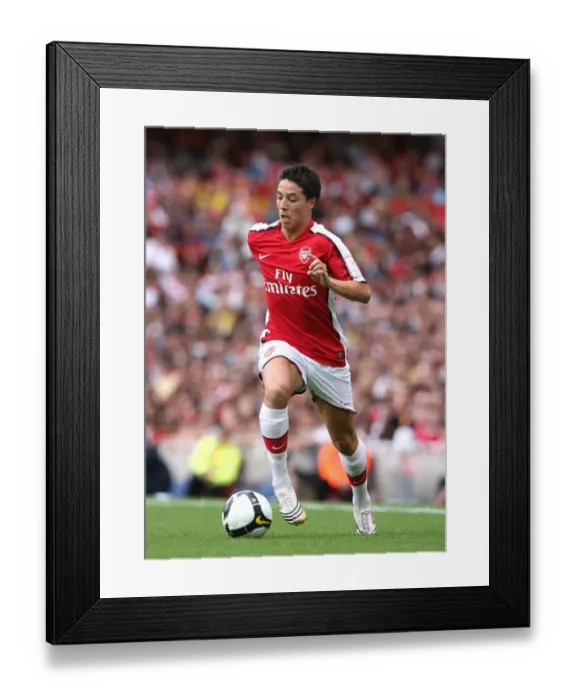 Framed Print : Nasri Stuns Arsenal: Samir Scores Upset for Juventus in 2008 Emirates Cup