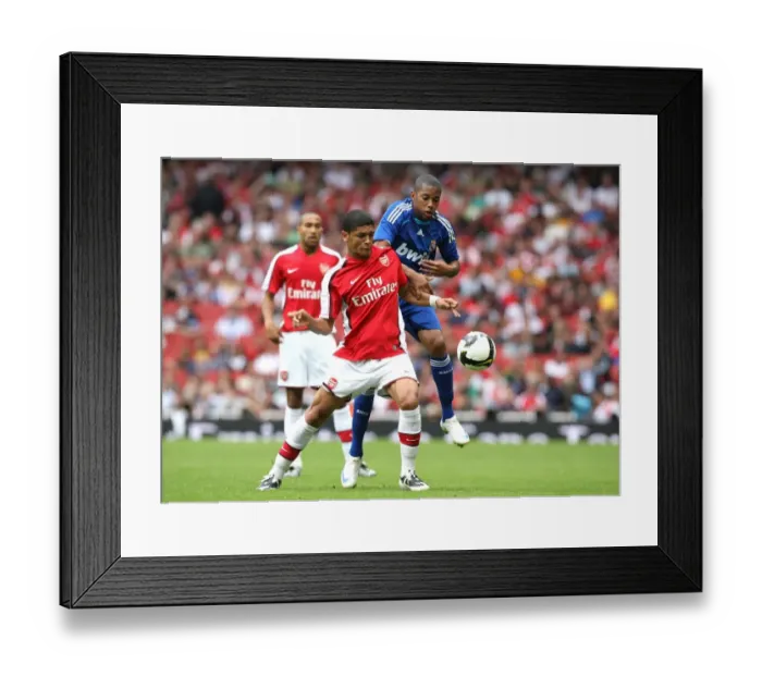 Framed Print : Denilson vs. Robinho: Arsenal's Victory Over Real Madrid, Emirates Cup 2008 Framed Print : Denilson vs. Robinho: Arsenal's Victory Over Real Madrid, Emirates Cup 2008