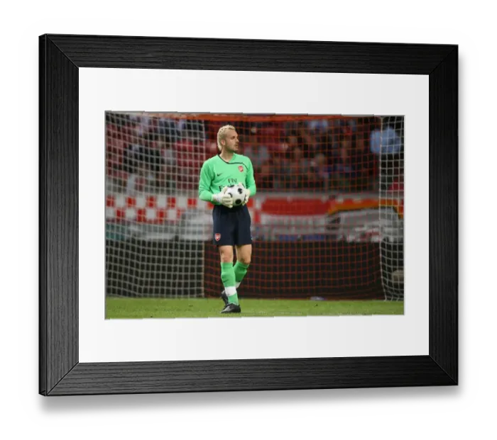 Framed Print : Manuel Almunia's Heroic Performance: Arsenal's Thrilling 3-2 Victory in the Amsterdam Tournament 2008