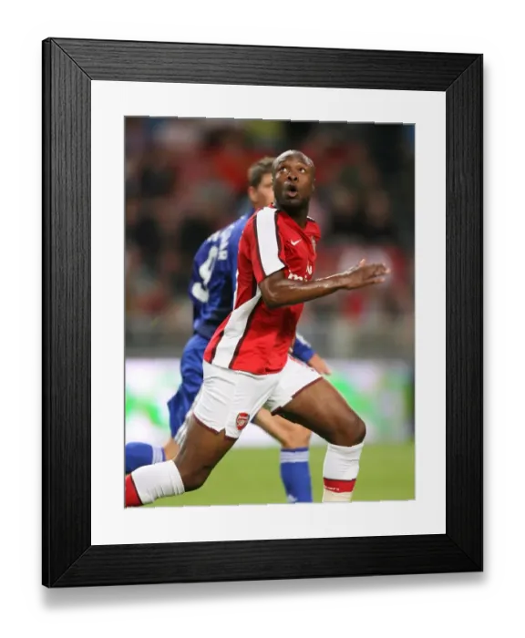 Framed Print : Thrilling Comeback: Arsenal's 2-3 Victory over Ajax - Gallas's Glory at the Amsterdam Tournament (2008)