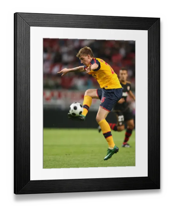 Framed Print : Nicklas Bendtner at the Amsterdam Tournament: Arsenal's Star Forward Ties against Seville