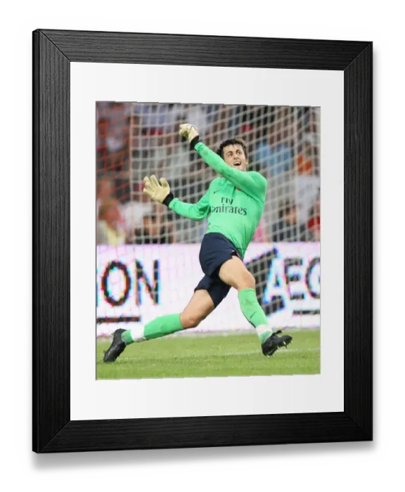 Framed Print : Lucasz Fabianski (Arsenal)