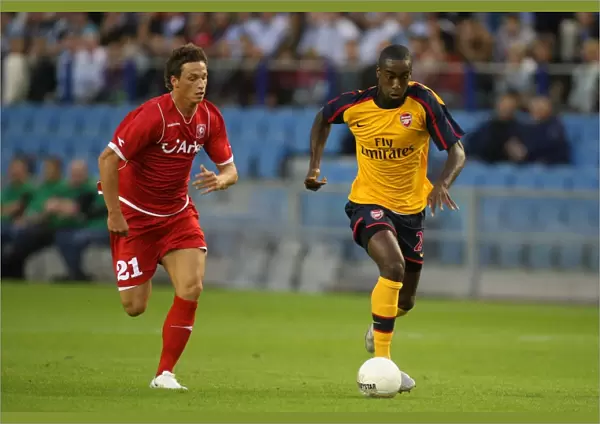 Johan Djourou (Arsenal) Marko Arnautovic (FC Twente)