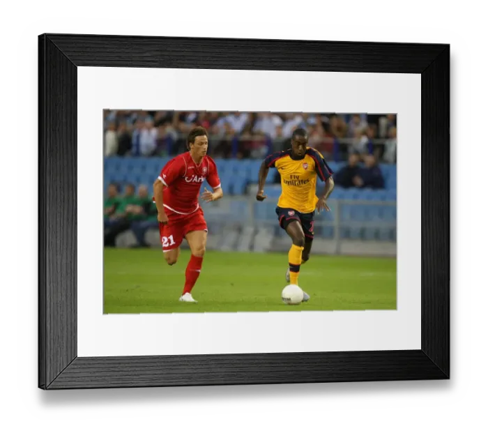 Framed Print : Johan Djourou (Arsenal) Marko Arnautovic (FC Twente)