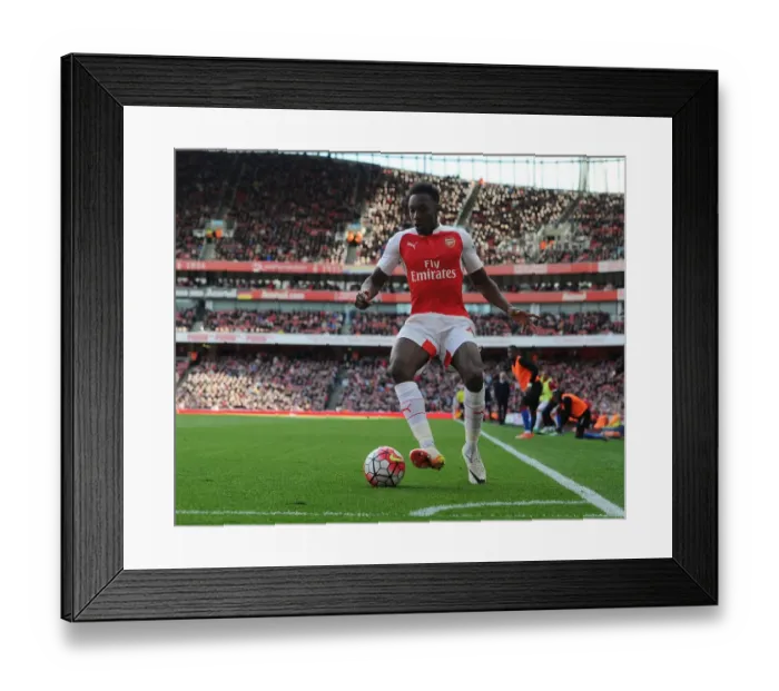 Framed Print : Arsenal's Danny Welbeck in Action Against Crystal Palace (2015-16 Premier League) Framed Print : Arsenal's Danny Welbeck in Action Against Crystal Palace (2015-16 Premier League)
