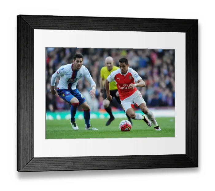 Framed Print : Alexis Sanchez Scores Past Joel Ward: Arsenal's Thrilling Goal vs Crystal Palace (Premier League 2015-16)