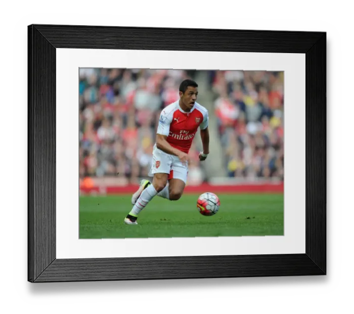 Framed Print : Alexis Sanchez in Action: Arsenal vs. Crystal Palace (2015-16 Premier League) Framed Print : Alexis Sanchez in Action: Arsenal vs. Crystal Palace (2015-16 Premier League)