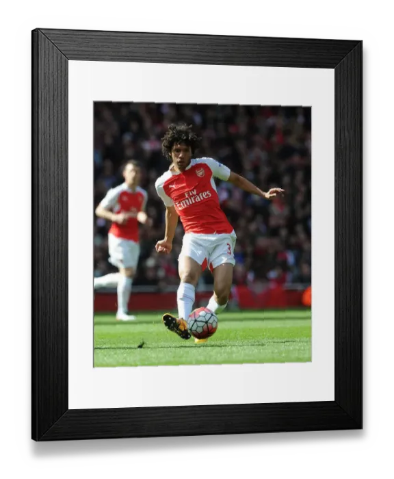 Framed Print : Mohamed Elneny: In Action for Arsenal Against Crystal Palace, Premier League 2015-16