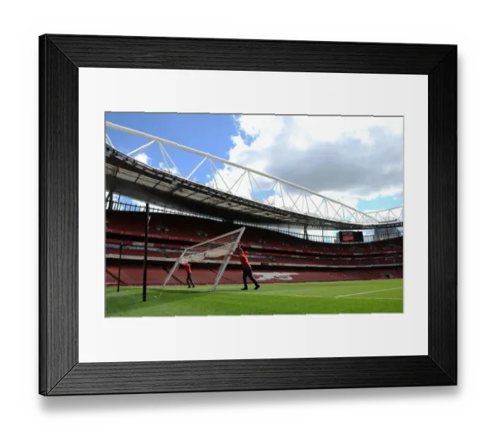 Framed Print : Arsenal: Readying the Battlefield - Arsenal v Crystal Palace (2015-16)