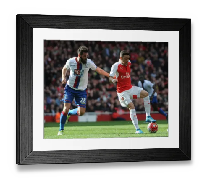 Framed Print : Mesut Özil vs Joe Ledley: Intense Battle in the Premier League - Arsenal vs Crystal Palace Framed Print : Mesut Özil vs Joe Ledley: Intense Battle in the Premier League - Arsenal vs Crystal Palace