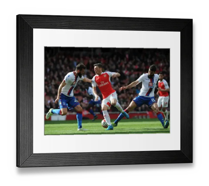 Framed Print : Mesut Özil Dodges Challenges from Joe Ledley and Mile Jedinak in Arsenal vs Crystal Palace, Premier League 2015-16