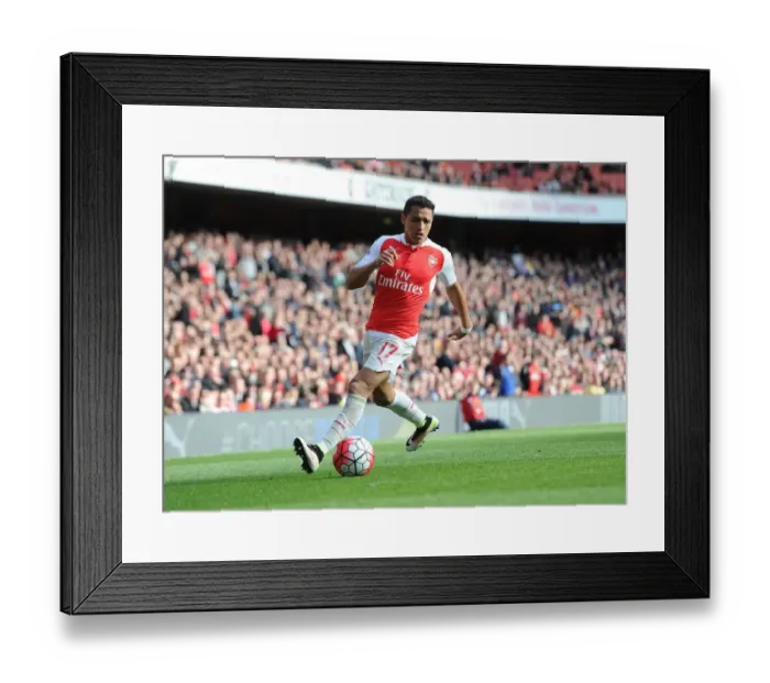 Framed Print : Alexis Sanchez: In Action for Arsenal Against Crystal Palace, Premier League 2015-16 Framed Print : Alexis Sanchez: In Action for Arsenal Against Crystal Palace, Premier League 2015-16