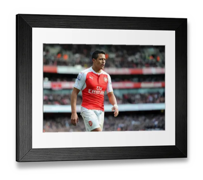 Framed Print : Alexis Sanchez: Arsenal's Premier League Star in Action Against Crystal Palace (2015-16)