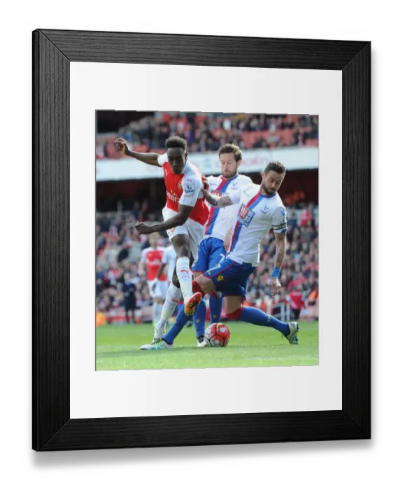 Framed Print : Intense Clash: Welbeck vs Cabaye vs Delaney - Arsenal vs Crystal Palace (2015-16) Framed Print : Intense Clash: Welbeck vs Cabaye vs Delaney - Arsenal vs Crystal Palace (2015-16)