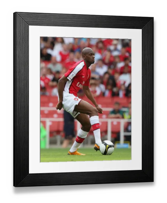 Framed Print : Abou Diaby Suffers Injury as Arsenal Lose to Juventus in Emirates Cup Opener Framed Print : Abou Diaby Suffers Injury as Arsenal Lose to Juventus in Emirates Cup Opener