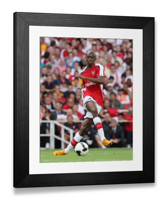 Framed Print : Abou Diaby's Goal: Arsenal's 1-0 Win Over Real Madrid at Emirates Cup (08 / 03 / 08) Framed Print : Abou Diaby's Goal: Arsenal's 1-0 Win Over Real Madrid at Emirates Cup (08 / 03 / 08)