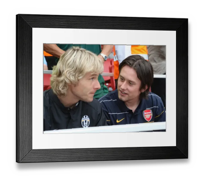 Framed Print : Tomas Rosicky (Arsenal) Pavel Nedved (Juve)