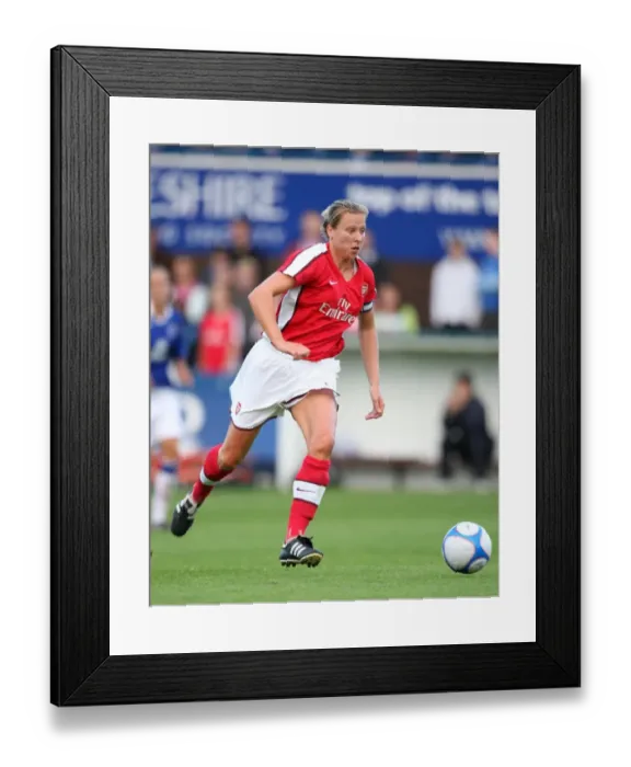Framed Print : Arsenal's Jayne Ludlow Celebrates Community Shield Victory Over Everton