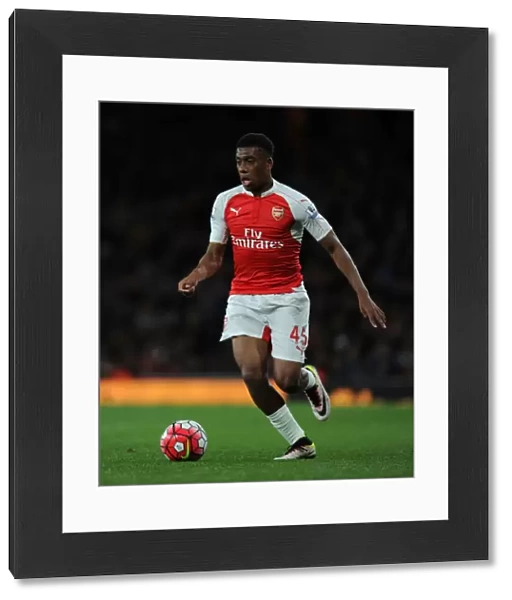 Arsenal's Alex Iwobi in Action during the Premier League Clash Against West Bromwich Albion (2015-16)