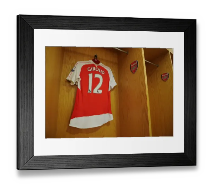 Framed Print : Olivier Giroud's Arsenal Shirt in Arsenal Dressing Room before Arsenal vs West Bromwich Albion (2015-16) Framed Print : Olivier Giroud's Arsenal Shirt in Arsenal Dressing Room before Arsenal vs West Bromwich Albion (2015-16)