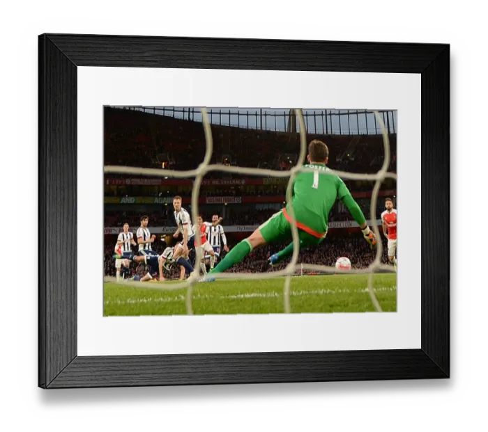Framed Print : Alexis Sanchez Scores First Goal for Arsenal: Arsenal 1-0 West Bromwich Albion, Premier League 2015-16