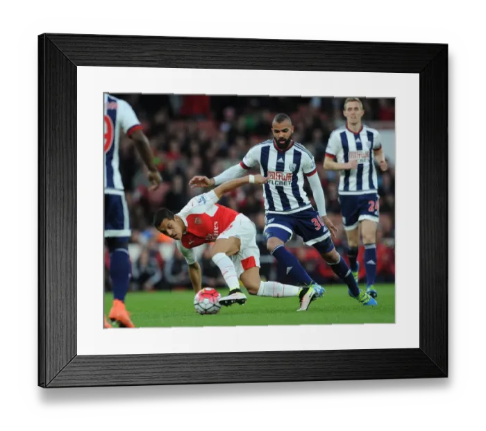 Framed Print : Sanchez vs. Sandro: Clash at the Emirates Framed Print : Sanchez vs. Sandro: Clash at the Emirates