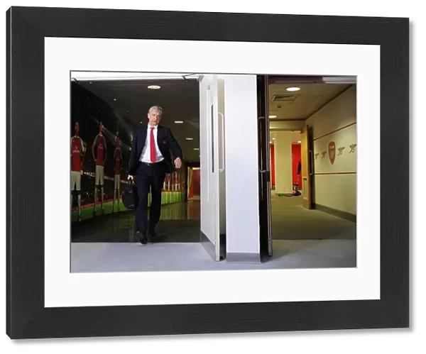 Arsene Wenger Arrives at Emirates Stadium before Arsenal vs. West Bromwich Albion (2015-16)