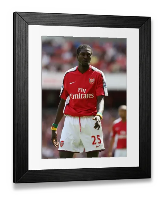 Framed Print : Adebayor's Strike: Arsenal's 1-0 Victory Over West Bromwich Albion (August 16, 2008)