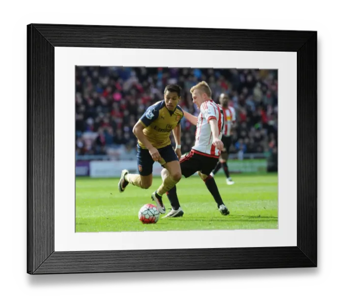 Framed Print : Sanchez vs Larsson: Intense Battle at Sunderland's Stadium of Light - Arsenal vs Sunderland, Premier League 2015-16 Framed Print : Sanchez vs Larsson: Intense Battle at Sunderland's Stadium of Light - Arsenal vs Sunderland, Premier League 2015-16