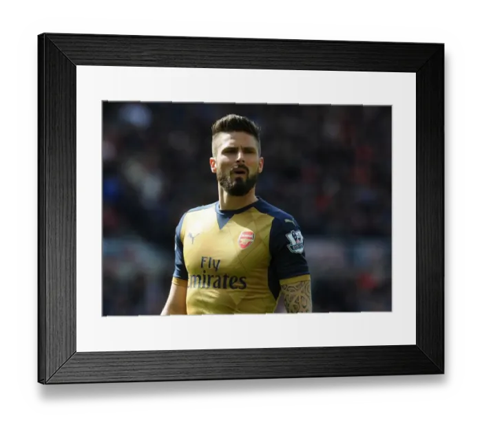 Framed Print : Arsenal's Olivier Giroud in Action: Sunderland vs Arsenal (2015-16) Framed Print : Arsenal's Olivier Giroud in Action: Sunderland vs Arsenal (2015-16)