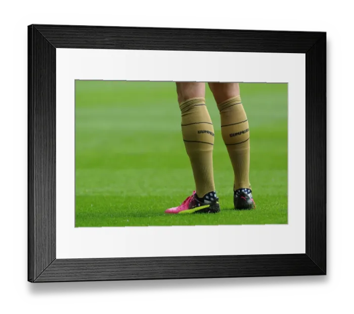 Framed Print : Giroud in Action: Arsenal vs. Sunderland, Premier League 2015-16 Framed Print : Giroud in Action: Arsenal vs. Sunderland, Premier League 2015-16