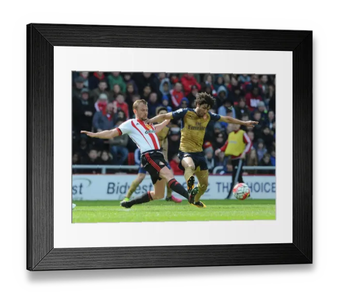Framed Print : Intense Rivalry: Elneny vs Cattermole Clash in Sunderland vs Arsenal Premier League Showdown