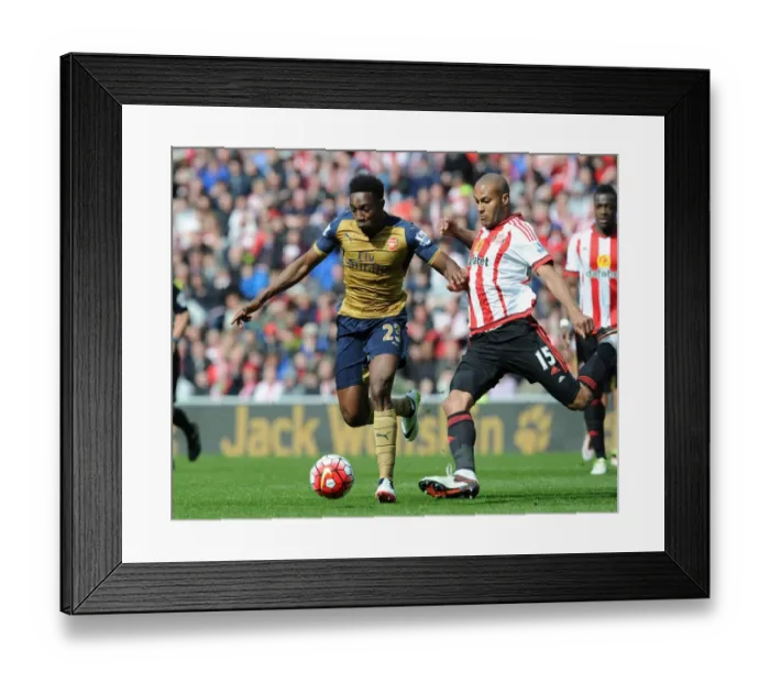 Framed Print : Welbeck vs Kaboul: A Premier League Showdown at Sunderland (2015-16) Framed Print : Welbeck vs Kaboul: A Premier League Showdown at Sunderland (2015-16)