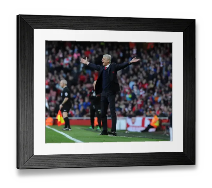 Framed Print : Arsene Wenger and Arsenal Face Norwich City in Premier League Clash (2015-16)